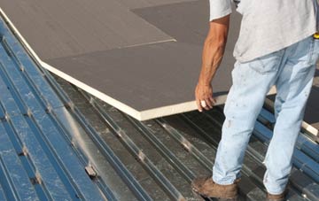 benefits of insulating Totardor flat roofing
